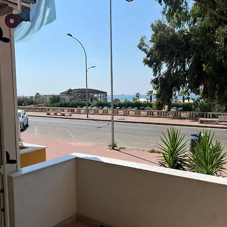 Alojamento de Acomodação e Pequeno-almoço In Riva Al Mare Gela