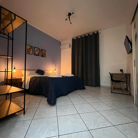 In Riva Al Mare Alojamento de Acomodação e Pequeno-almoço 3*